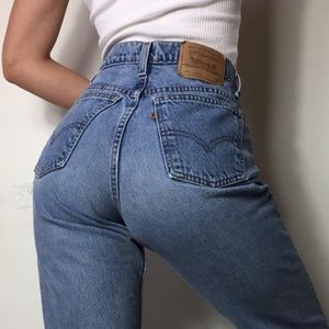 ❌SOLD❌VTG Levi's 950 orange tab high waisted jeans